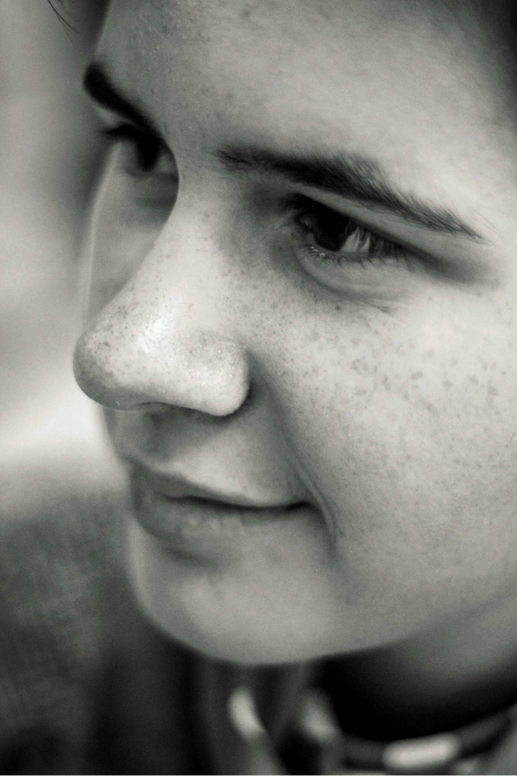 Fotografía de Anastasia Vityukova apoyando la concienciación sobre el autismo.